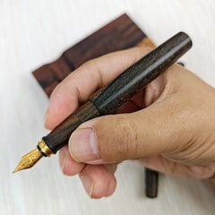 SIMEICHU XiaoZhuo Black Persimmon/Kurogaki Fountain Pen detail 5