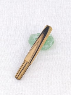SIMEICHU XiaoZhuo Aligned Ebony Wood Fountain Pen detail 9