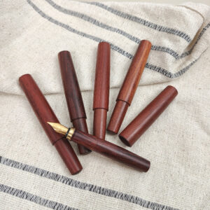 SIMEICHU XIAOZHUO - Red Sandalwood "Velvet Touch"